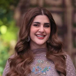 kubra Khan